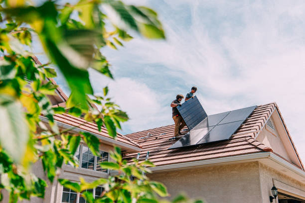 Best Roof Maintenance and Cleaning  in Frazeysburg, OH